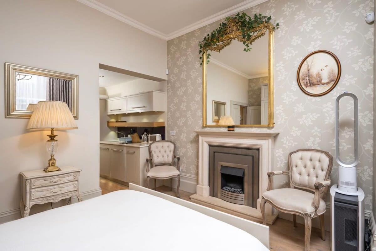 Charming Chelsea Studio Your Cozy Urban Retreat London Ngoại thất bức ảnh