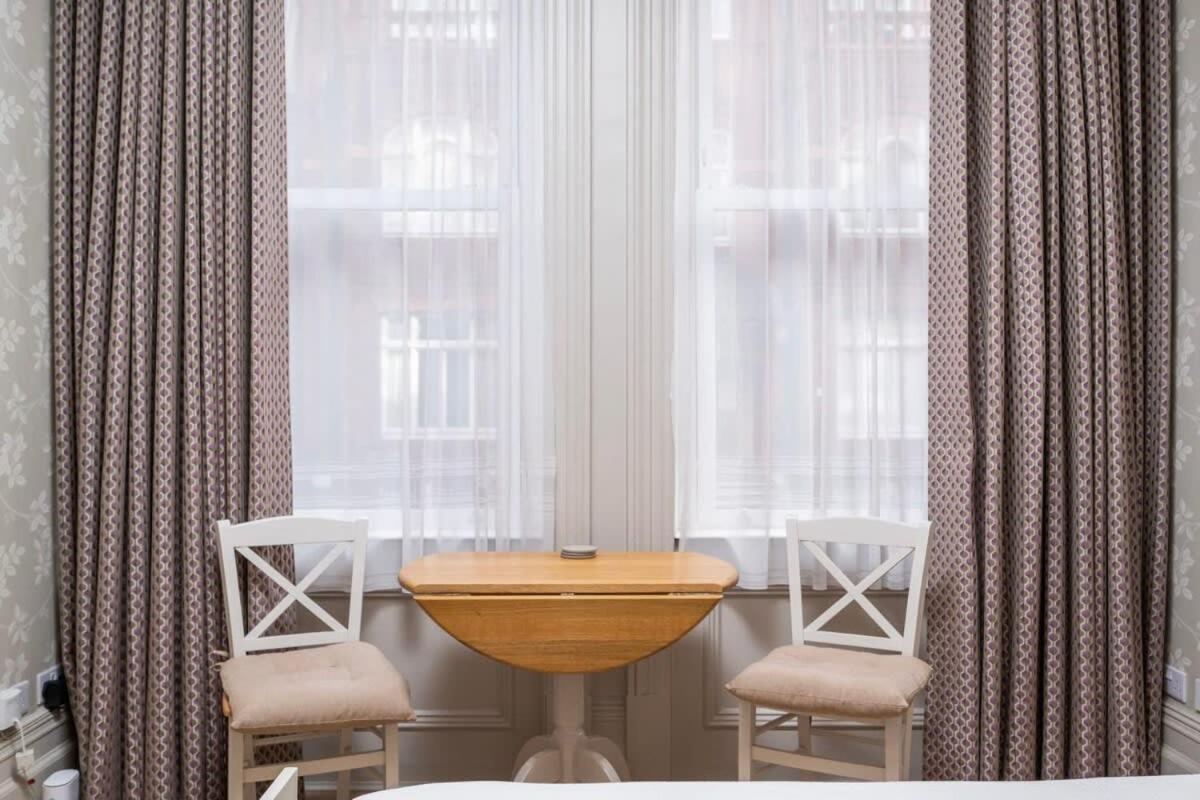 Charming Chelsea Studio Your Cozy Urban Retreat London Ngoại thất bức ảnh